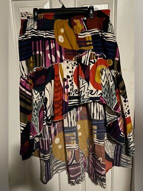 gabrielle union vibrant print hi low hem tiered skirt